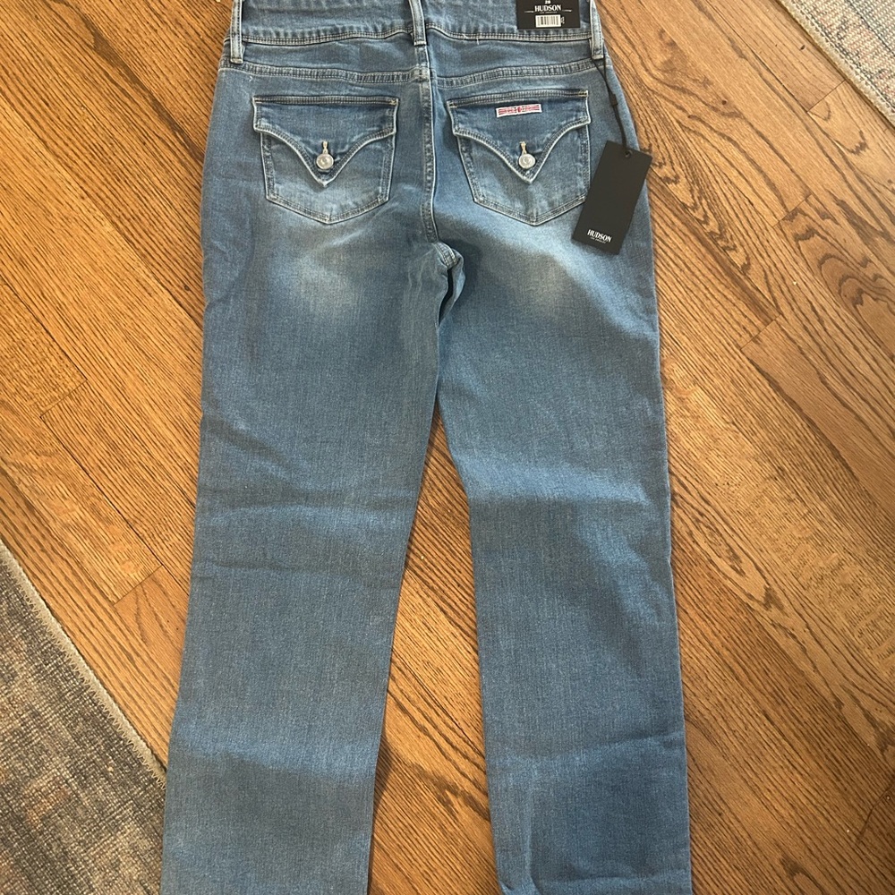 NWT Hudson brand Women’s Sz 28/6 Straight Leg Slim Fit Mid-Rise Jeans - Picture 3 of 8